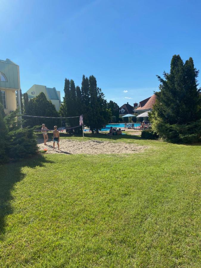 Blathy Apartman Сиофок Екстериор снимка