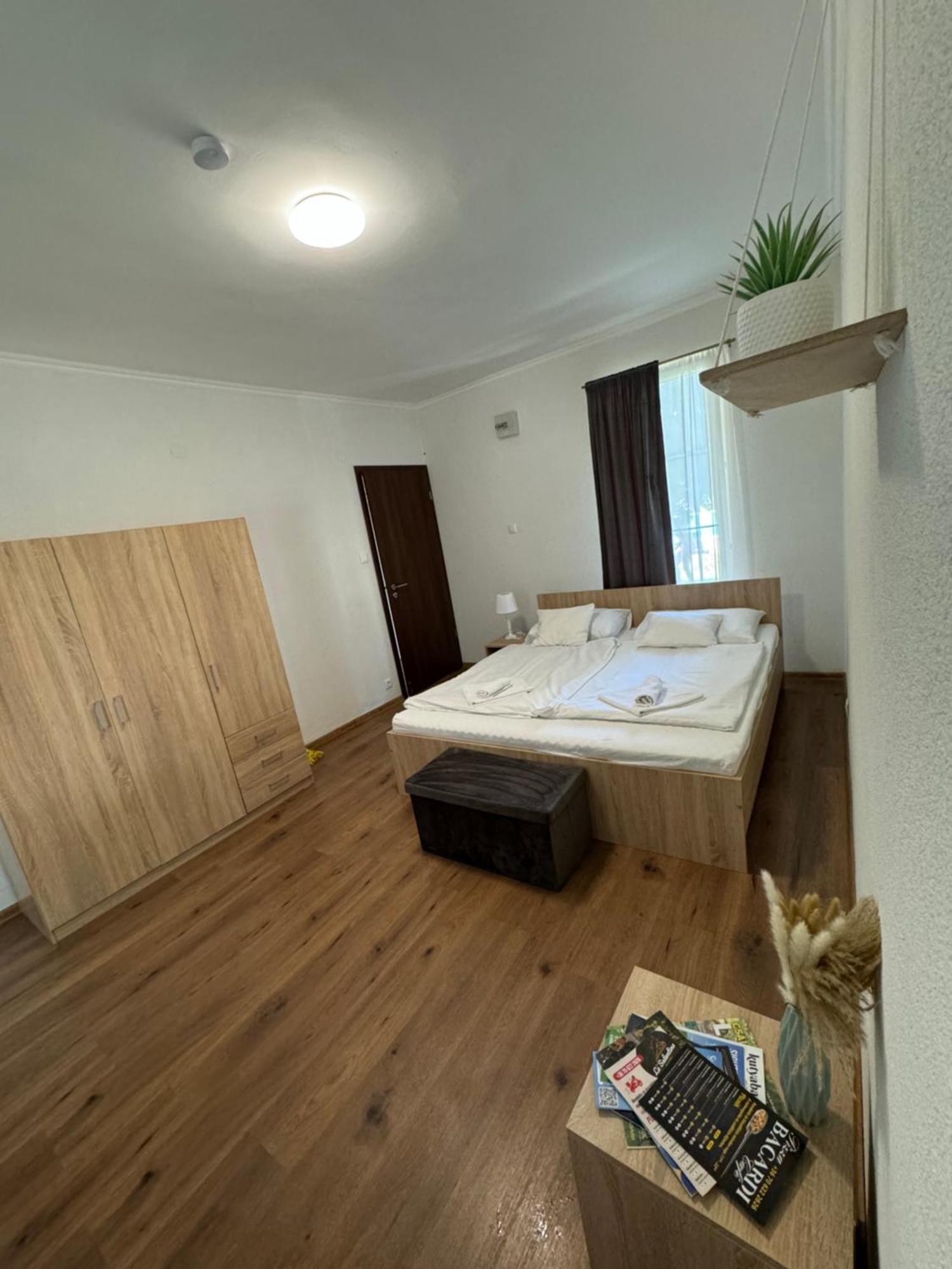 Blathy Apartman Сиофок Екстериор снимка
